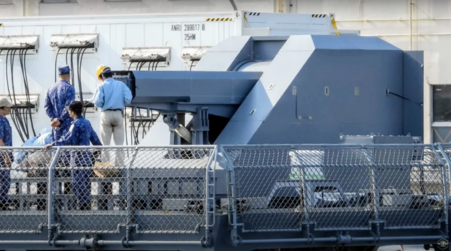 Japoński Railgun testowany na pokładzie okrętu JS Asuka / Portal Stoczniowy