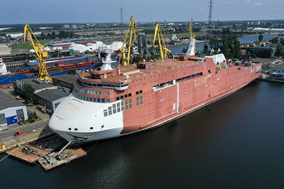 Pierwsze bunkrowanie LNG w Gdańskiej Stoczni Remontowa / Portal Stoczniowy