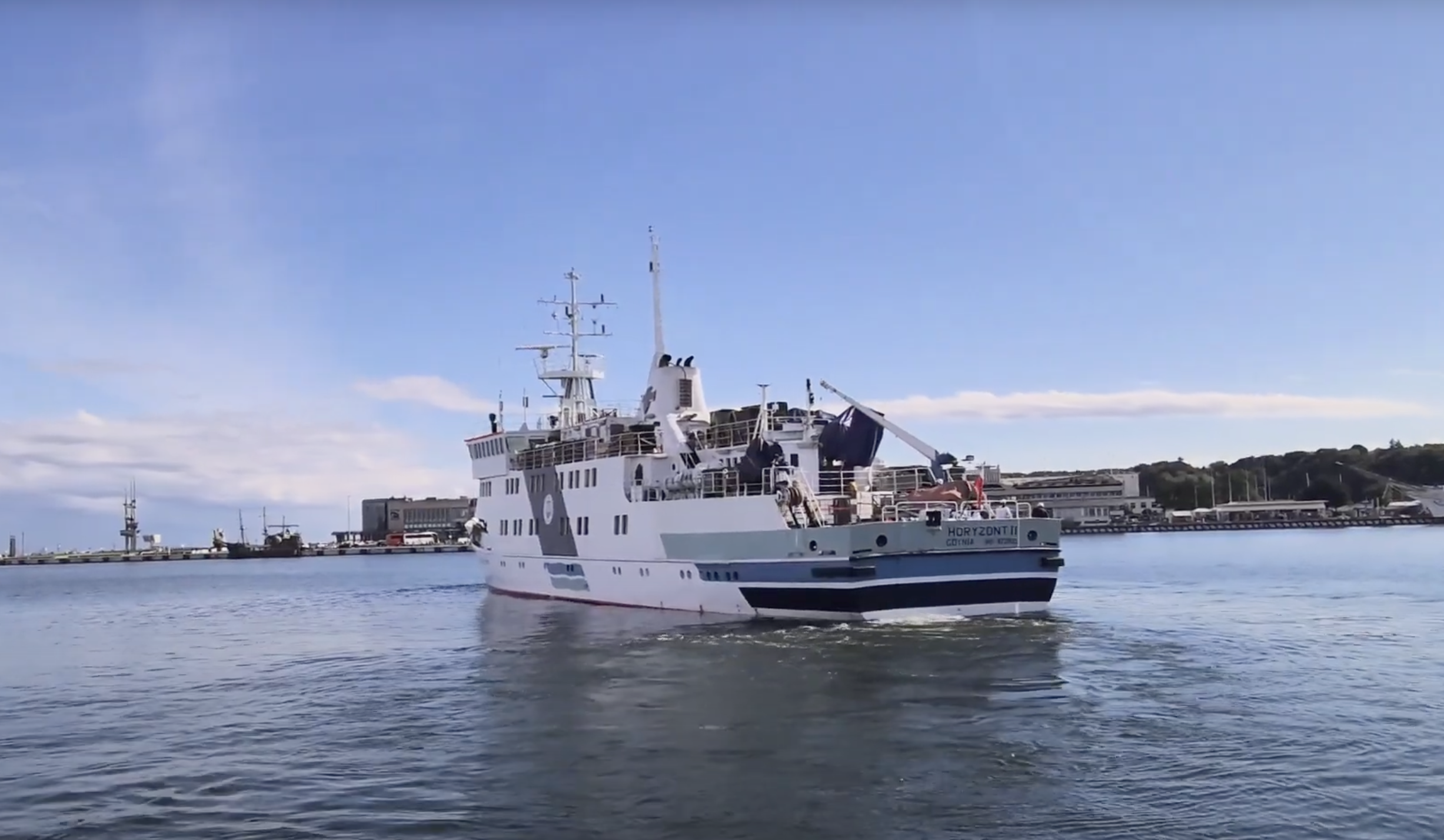 Horyzont II obrał kierunek na Spitsbergen z grupą studentów / Portal Stoczniowy